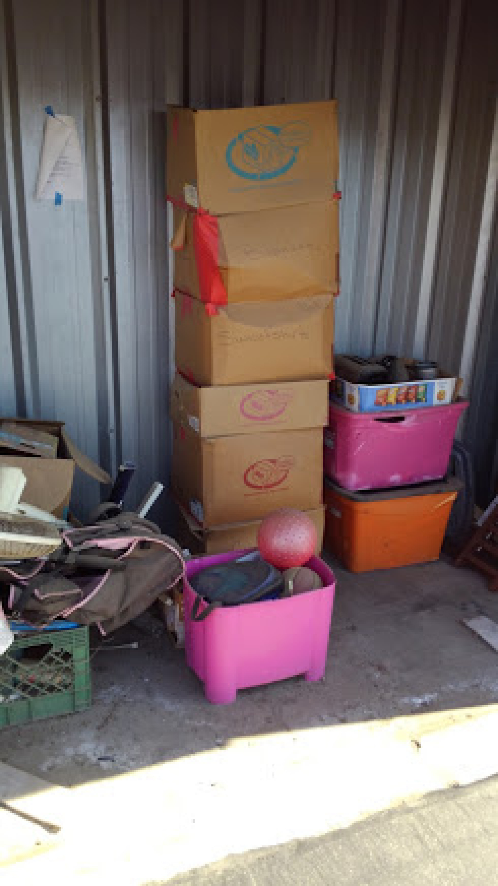 Bakersfield Storage Unit Auctions Dandk Organizer