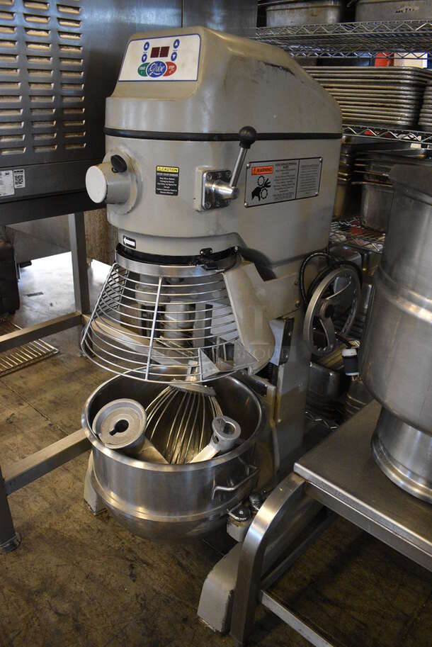 R2L Philadelphia Fine Dining Restaurant and Lounge Equipment Auction