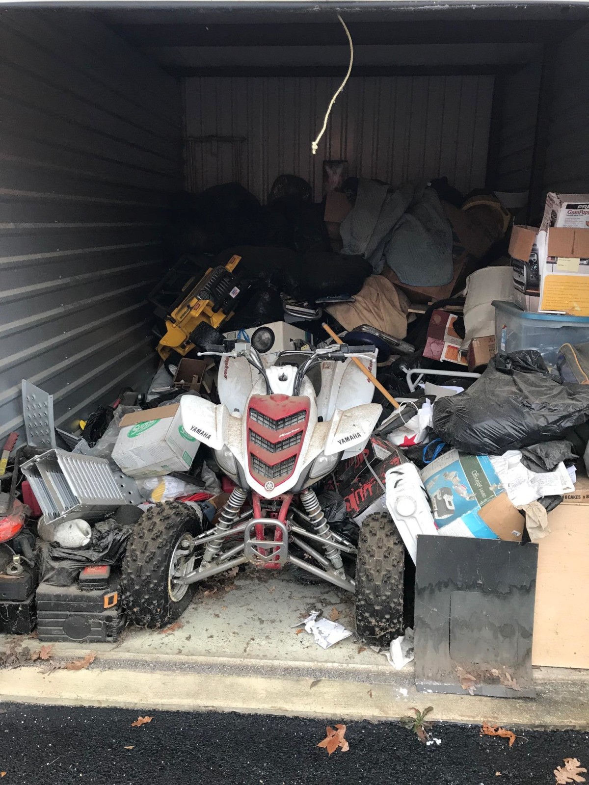 Cube Smart Storage Auction 38 - t9v0b93